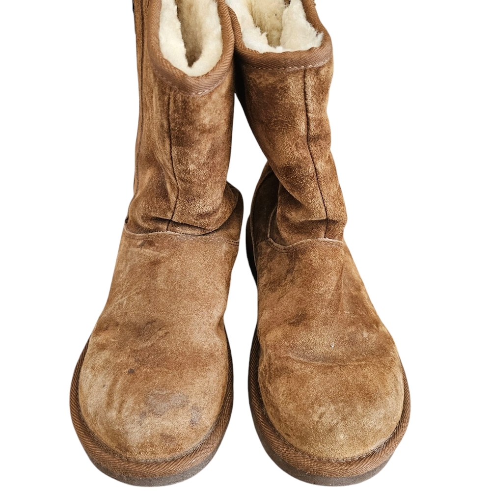 UGG Australia Mayfaire Winter Boots Womens Size 8 EUR 39 Brown Leather Sheepskin